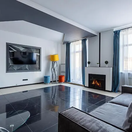 Апартаменты Апартаменты LUXURY APARTMENTS IN THE CITY