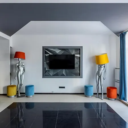 Апартаменты LUXURY APARTMENTS IN THE CITY Апартаменты