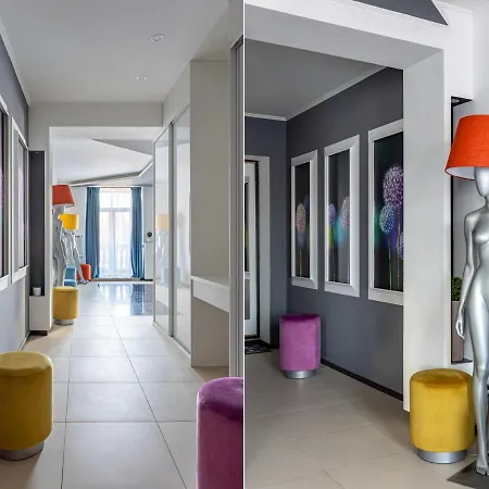 Апартаменты LUXURY APARTMENTS IN THE CITY Апартаменты